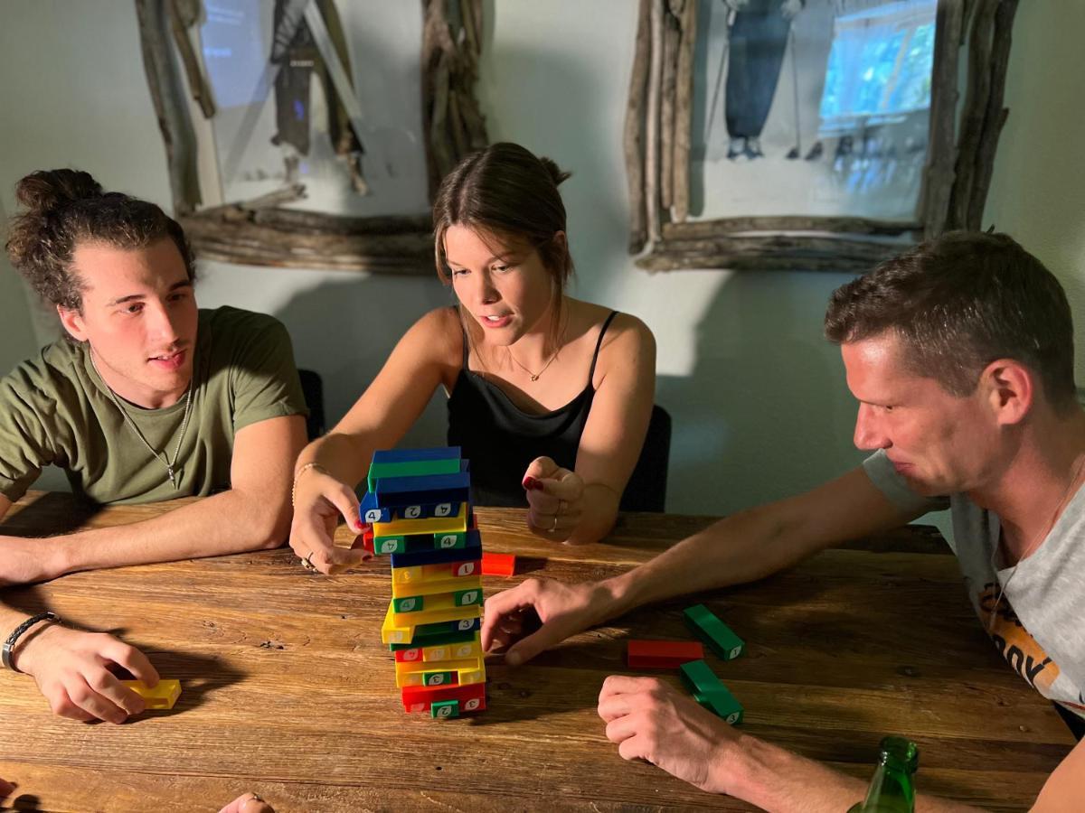 Spannort Family With Common Kitchen And Self Check-in होटल Engelberg